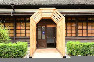 鳥居造隧道是林鐵在日本時代常使用的工法