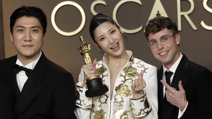 《Kpop 獵魔女團》