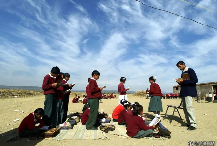 圖片取自：地球圖輯隊