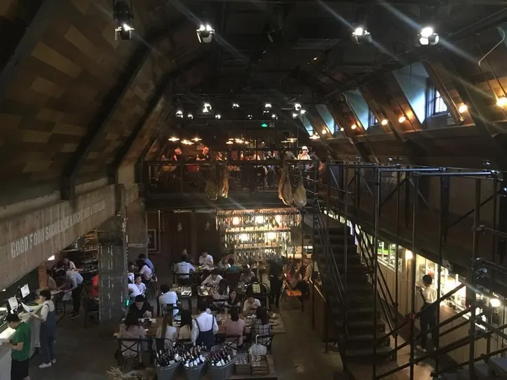 餐館