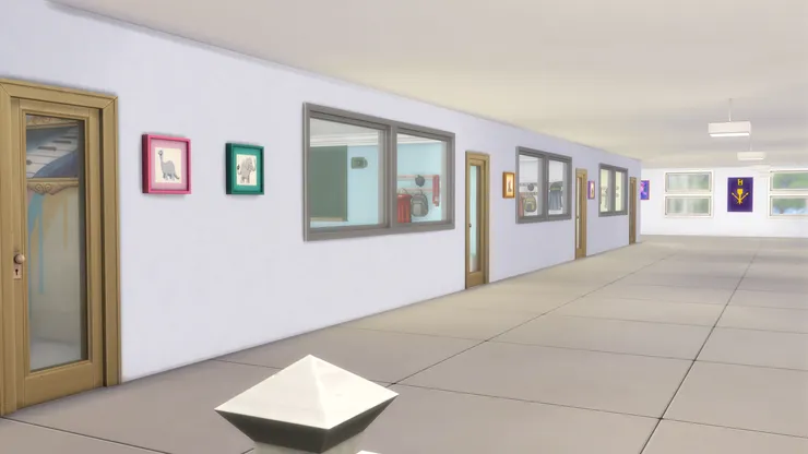 我以前的學校，每個課室都有面向走廊的大窗，所以頑皮的話很容易被看到...