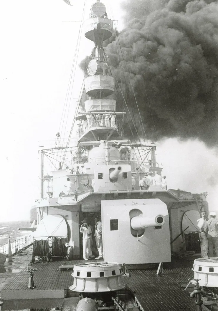 爪哇號上的前向主武器