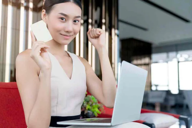 肩頸按摩器推薦指南：有用嗎？PTT 網友熱議的避坑重點與選購真相