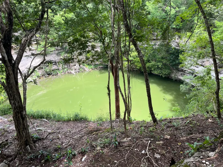 Cenote,水源,旱災就丟人下去獻祭