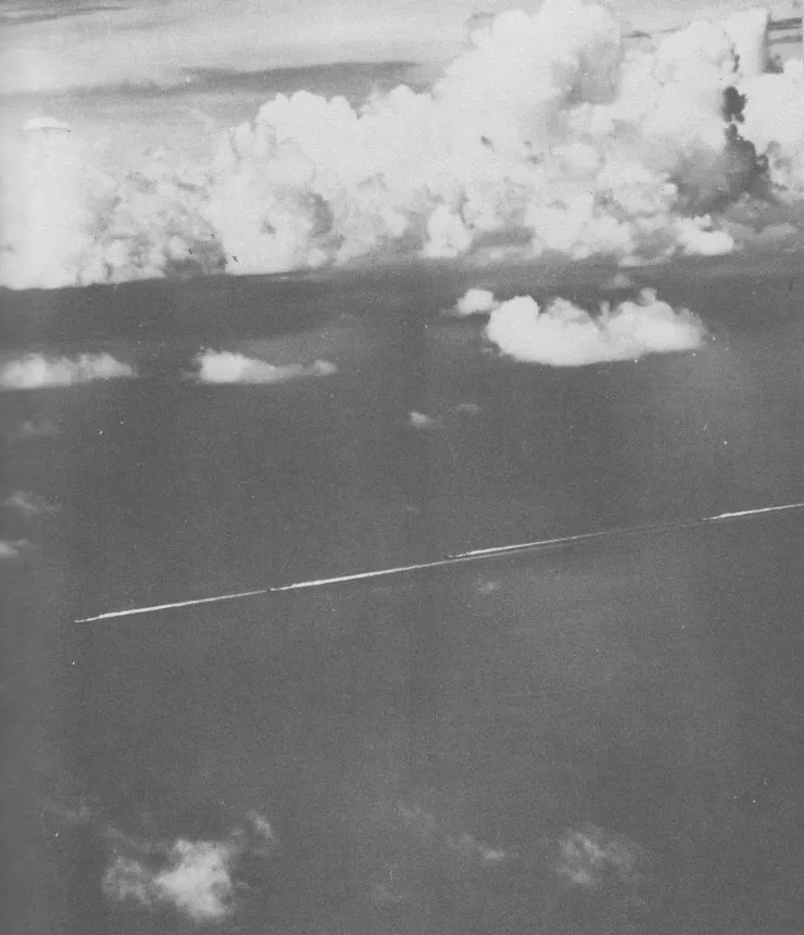 一支驅逐艦艦隊從「鼠運輸」任務中返回。