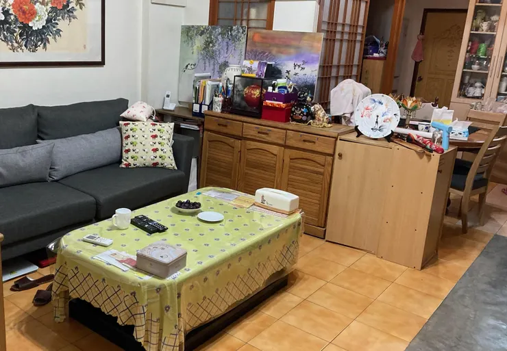 清爽可以正常使用的客廳XD