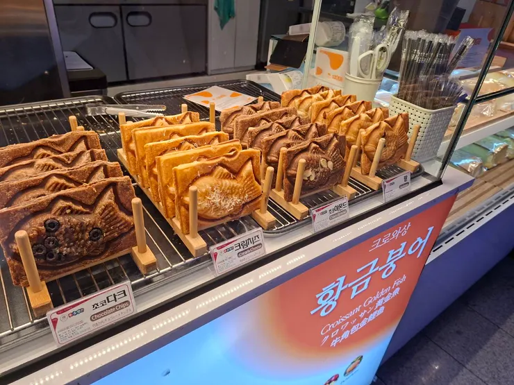 韓國的鯛魚燒，小芝攝於首爾