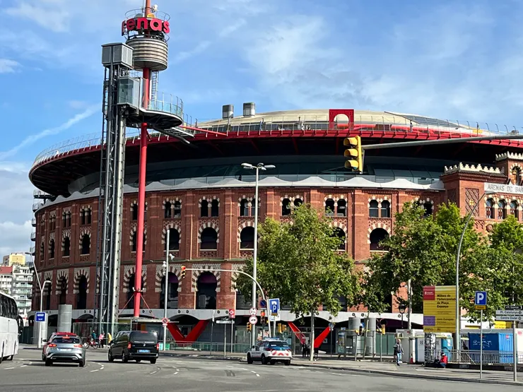 西班牙廣場附近鬥牛場改成商場