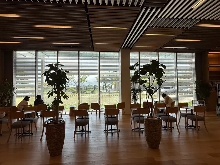 非常悠閒客人又不多的地方