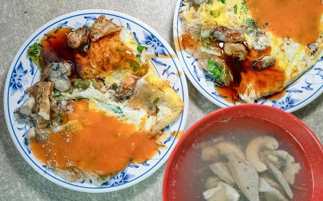 豐富美味的外澳蚵仔煎（圖片來源：奇摩新聞）