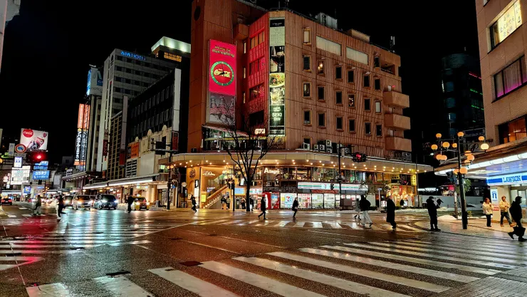 夜晚的片町市中心