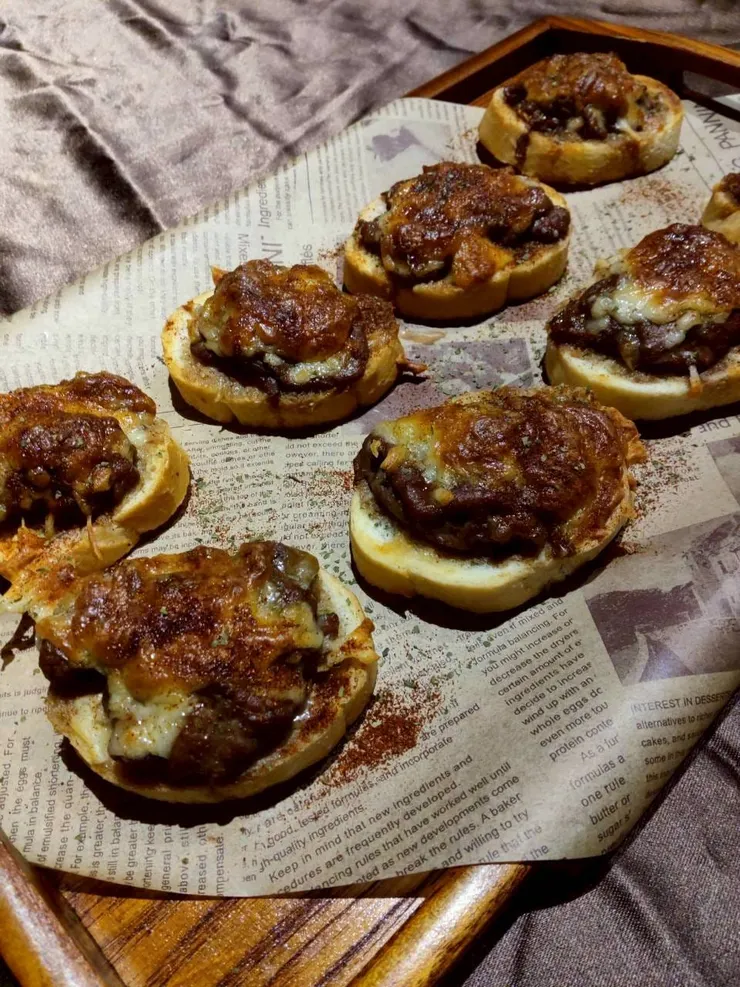 焗烤香草羊肩盅