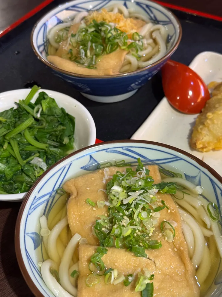 豆皮甜甜的！配的蟹肉棒超讚