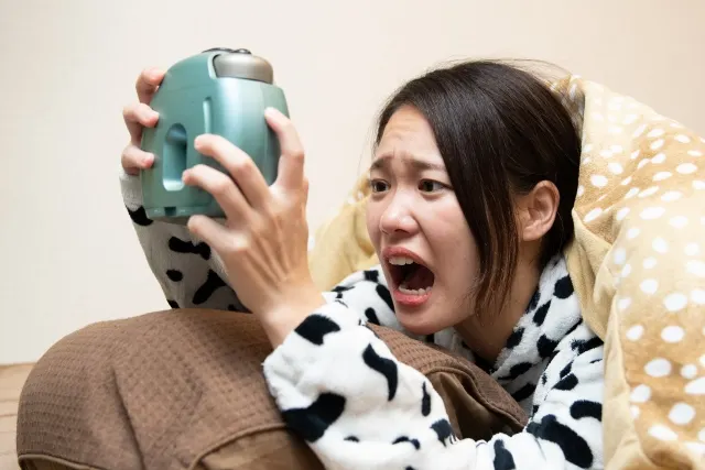 やべぇ、遅刻だ!!