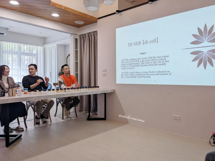 DI SER 大師來台見面會 - 翻譯（左）、篠原康幸（中）、小台香主理人 Chris（右）