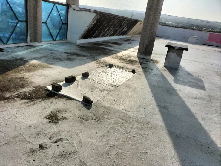 頂樓舖上宣紙/Mingling攝