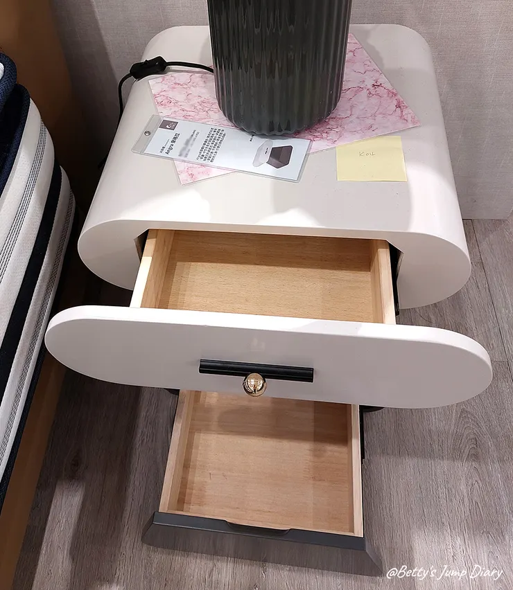 ▲好睡王竹北旗艦店/圖片來源:Betty's Jump Diary