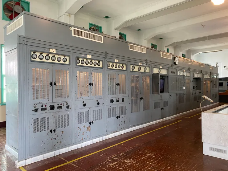 唯一能運作的日製中波發射器