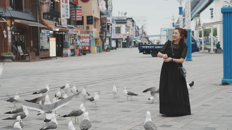 買原味蝦餅即可，旁邊超商有售