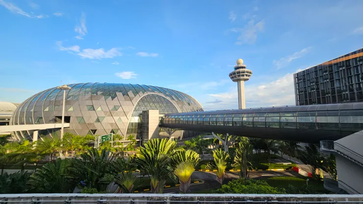 新加坡樟宜機場塔台和星耀樟宜!