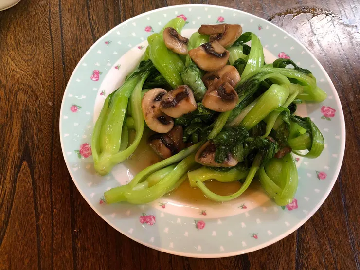 炒蘑菇青江菜