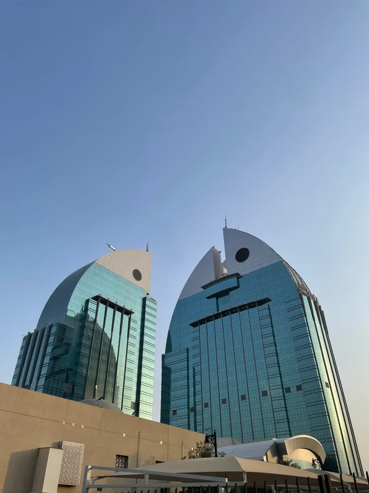 ALINMALINMA銀行總部 (利雅德魚形建築地標)