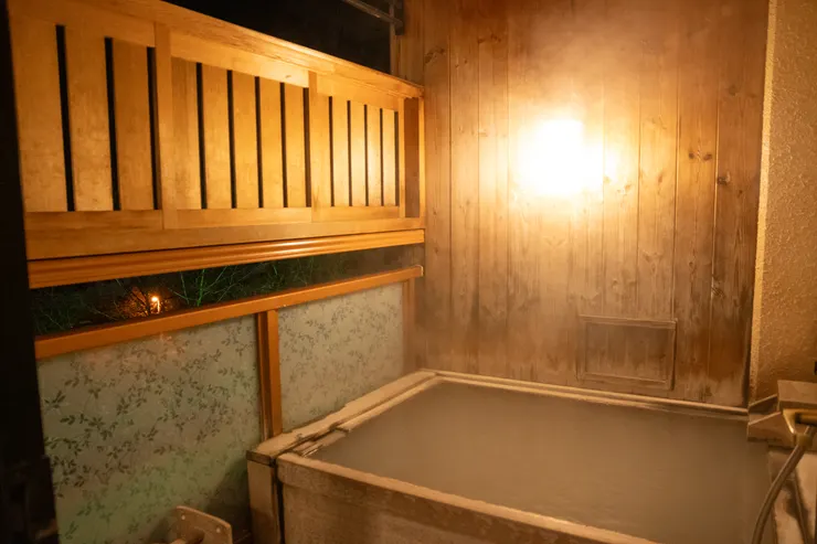 旅亭花遊樂：私人戶外風呂