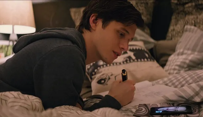 好友告知校園有人對外出櫃