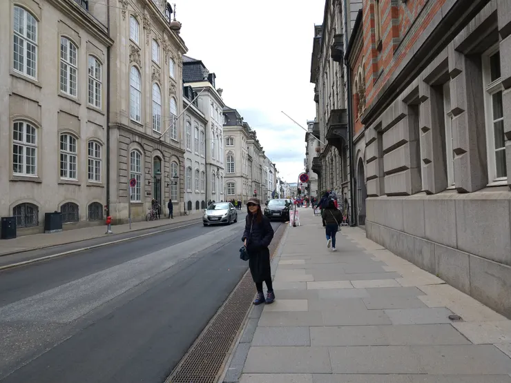 我還得扮演免錢攝影師的工作