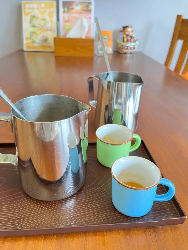 體驗微溫咖啡加蜂蜜