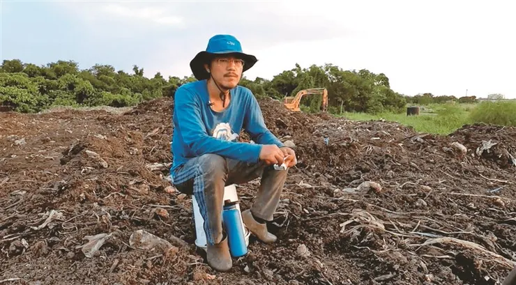 勇敢辭掉工程師投入有機農業的阿仁
