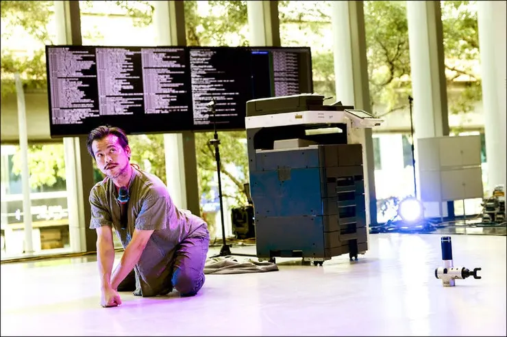 鄭先諭與陳武康的《碰巧演出》，圖片來源：https://art.ltn.com.tw/article/paper/1548333