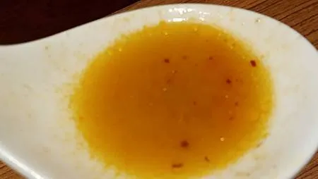 [異國美食]令人噴香的一碗新加坡樂天餐飲集團來的拉麵，集合鮮