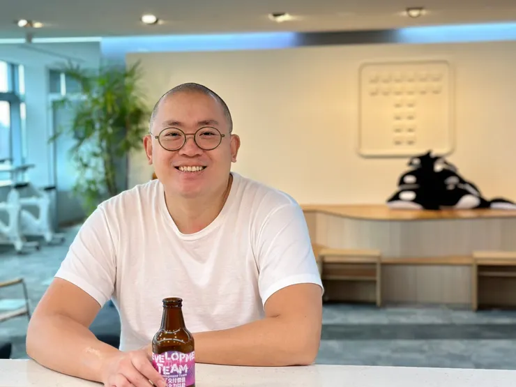 曾待過硬體大廠、新創公司的 Norman 分享對「結對編程」的觀察，現職為新加坡商鈦坦科技技術經理。