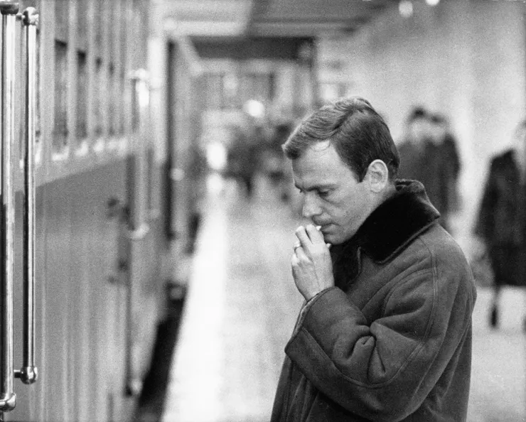 熱情的尚路易能打動安妮的芳心嗎？