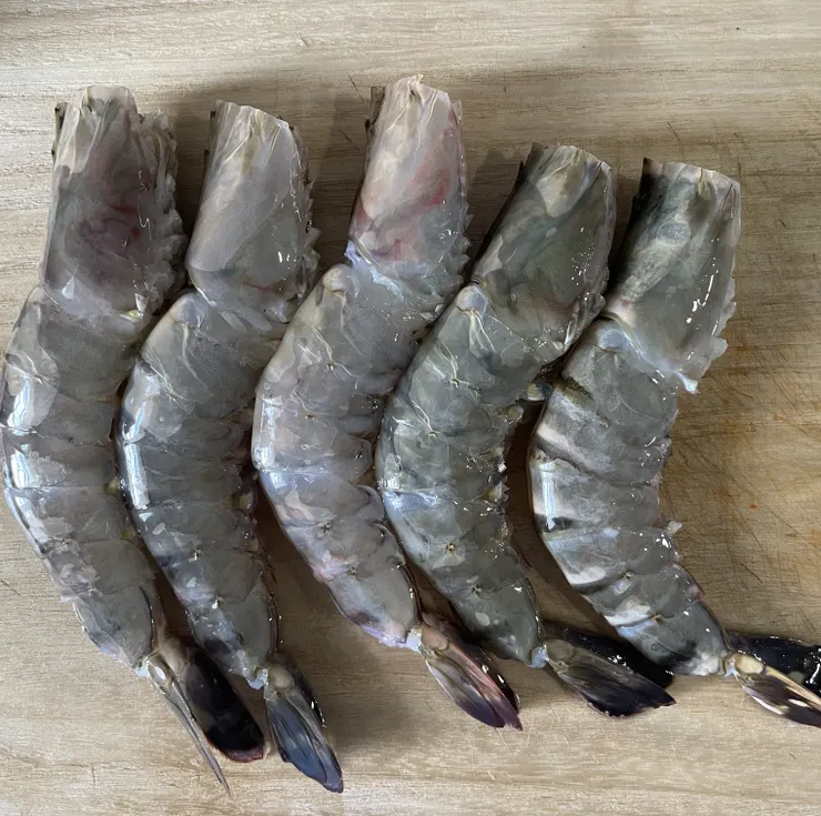 5隻大蝦開背去腸泥