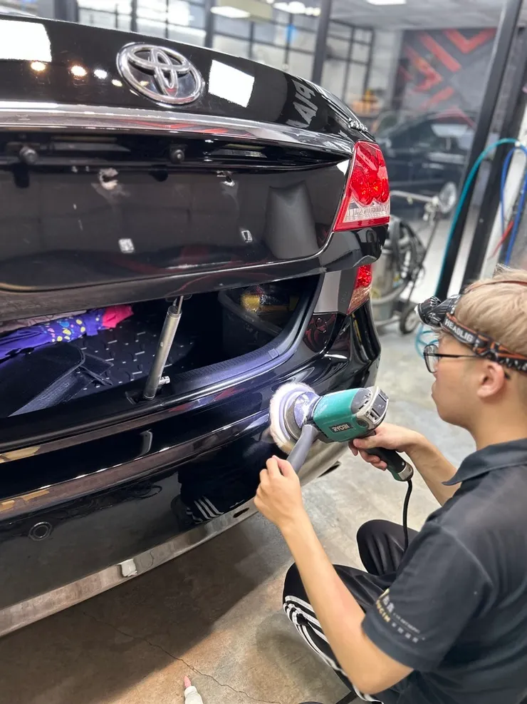 台南汽車美容推薦【佑鑫車體鍍膜美容】爸媽都推薦!愛車重現光彩