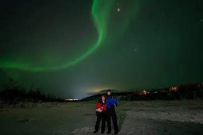 領隊幫大家拍的照片,搭配上城鎮暖光,好像在作夢。