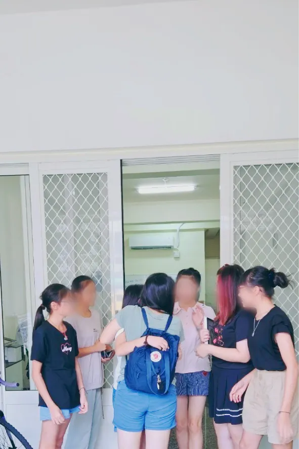 『要不要抱抱？』是我覺得世界上幸福的邀請。