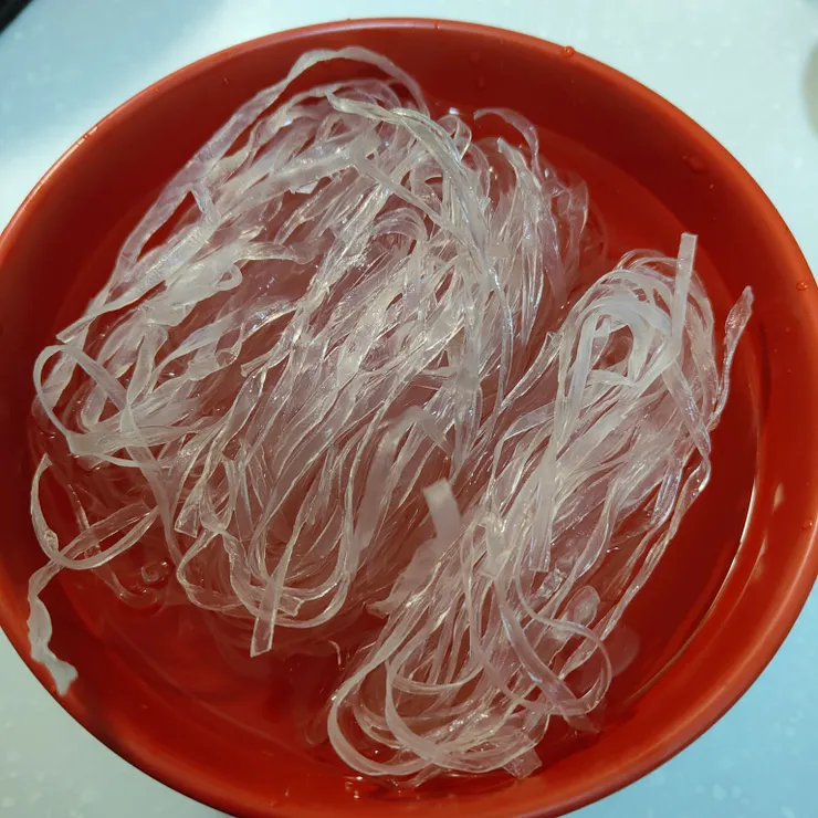 冬粉泡水