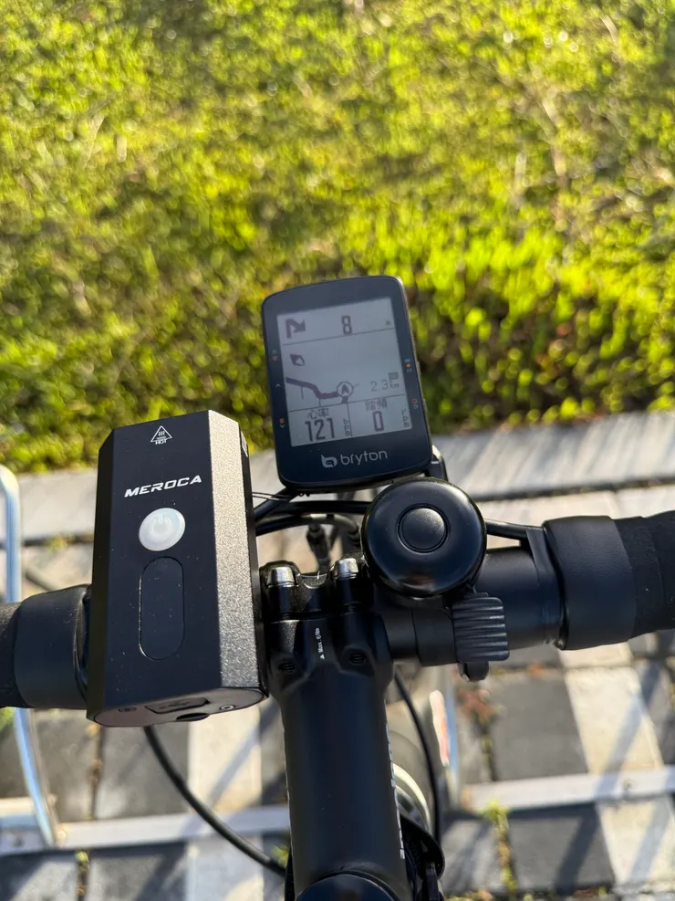 自行車碼表安裝上去