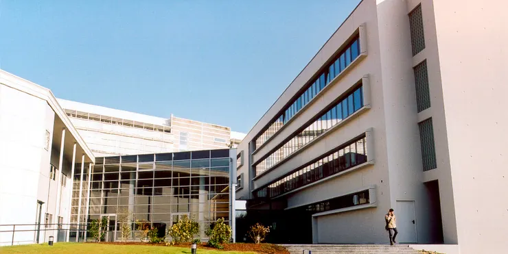 位於北法文化重鎮南特的南特商學院