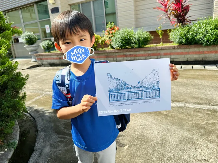 體驗古騰堡先生發明的印刷術印出來的圖很漂亮。