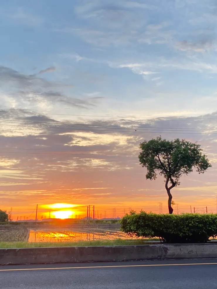 日落時的孤寂，堅持下去