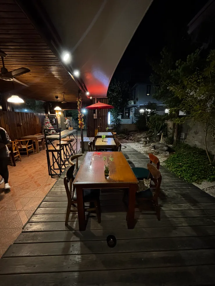 室外日式庭院座位區