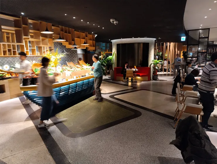 取餐區跟店內環境