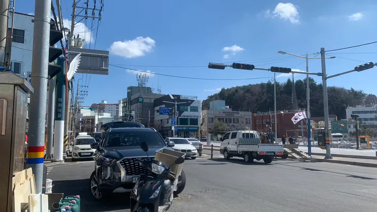 回到統營街頭覓食。