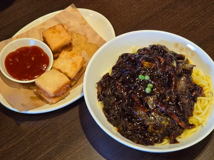 餐點攝自團員:  楊美怡