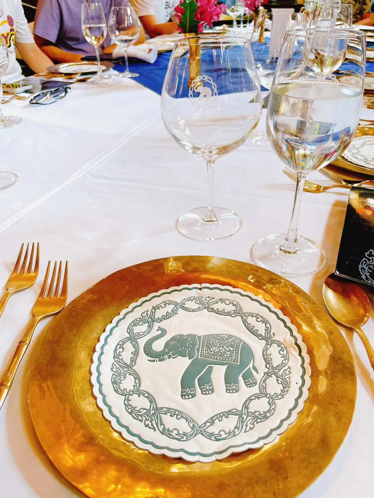 餐具都很用心的挑過