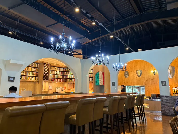 在美麗的地方吃飯，特別好吃